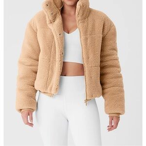 ALO YOGA SHERPA SNOW ANGEL PUFFER NWT!